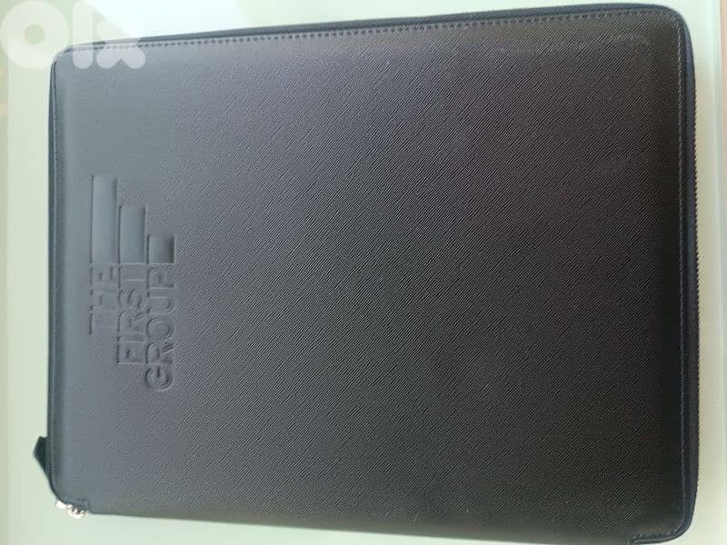 montblanc leather folder 2