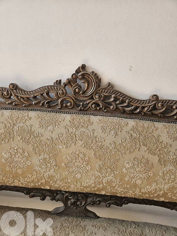 كنبايات انتيك 0