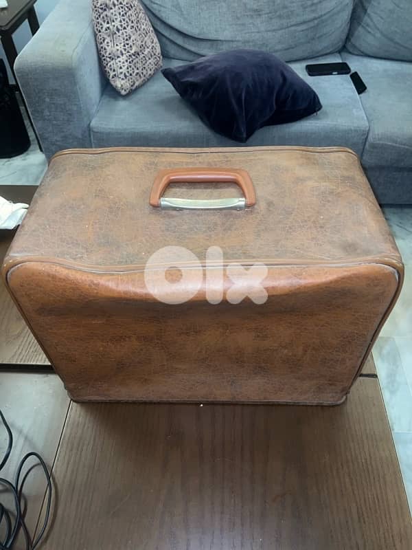 Privileg 485 german heavy duty electric sewing machine 5