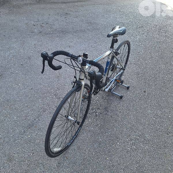 TREK Road Bike - Great condition 2