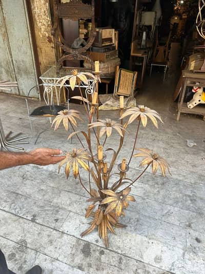 vintage 1970s frensh enamel flower floor lampلمبادير انتيك سبعينات