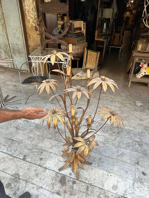 vintage 1970s frensh enamel flower floor lampلمبادير انتيك سبعينات 0