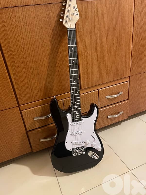 ESTE Black Stratocaster Electric Guitar 4