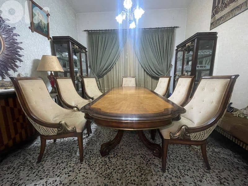 طاولة سفرة ٨ كراسي 2