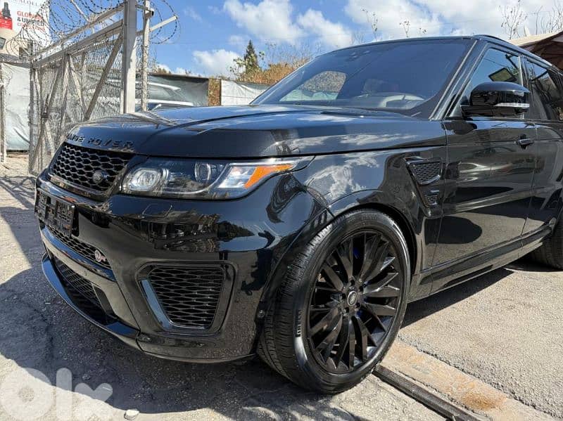 Land Rover Range Rover SVR 2017 carbon Edition Clean Carfax 0