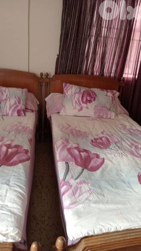 غرفة نوم انتيك 0