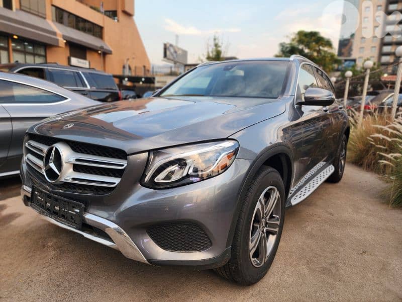 2018 Mercedes-Benz GLC 300 4Matic 0