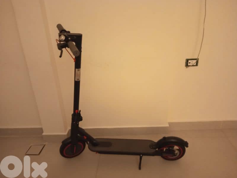 selling electric scooter 0