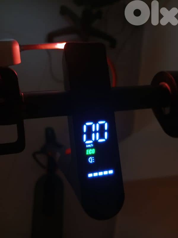 selling electric scooter 2