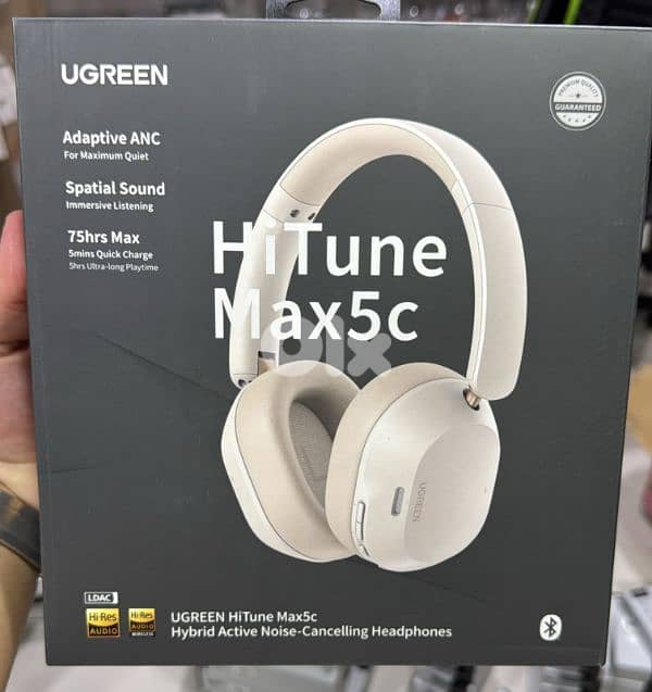 Ugreen Hitune Max5c Hybrid Active Noise Cancelling Headphones white 0