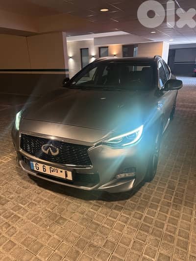 infinity Q30S AWD 2017