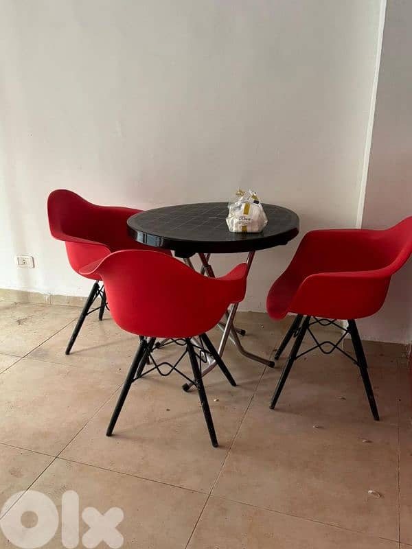 عدة مطعم مستعملة لتواصل:76855854 6