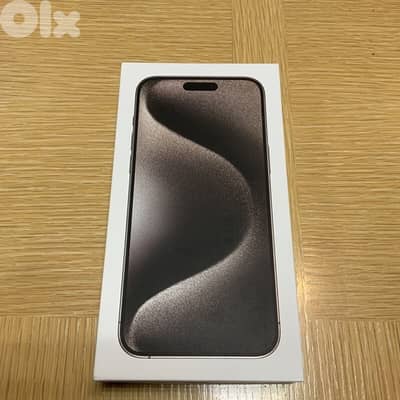 iphone 15 pro Brand New in BOX 512GB