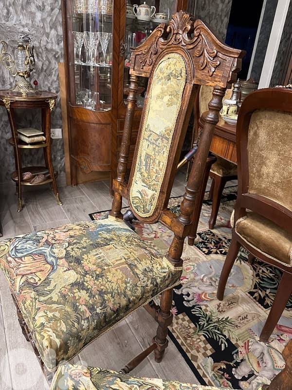 bahu and 2  chairs 6