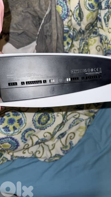 ps5 europe open box like new with original cables 425$ final price 1