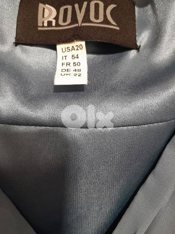 dress for sale only ٢٠$ 1