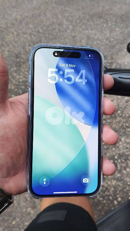 iphone 16 256 battery 94 1 sim + 1 esim ba3d fy kfalet apple 1