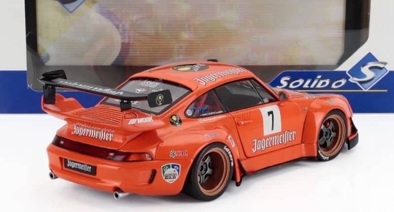 Porsche 911 993 RWB Body Kit diecast car model 1;18. 4