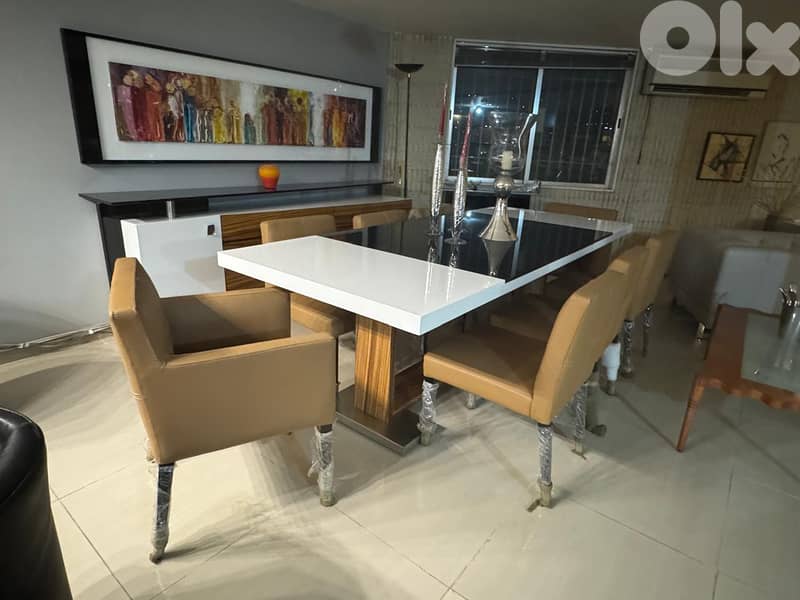 Liquidation - Dining Room 0