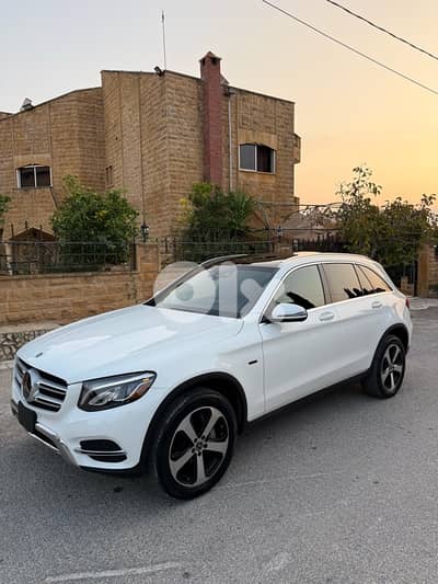 Mercedes-Benz GLC-Class 350e 2018
