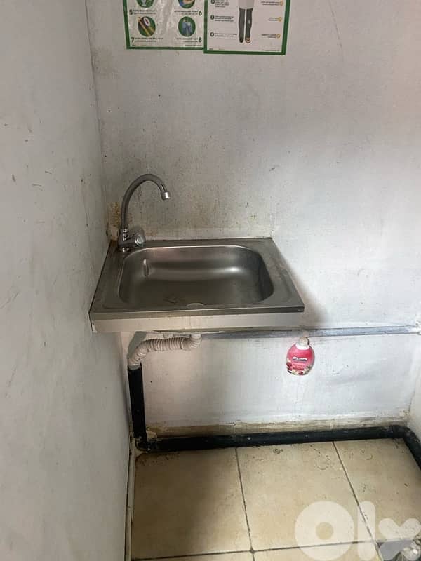 full on small business restaurant 7