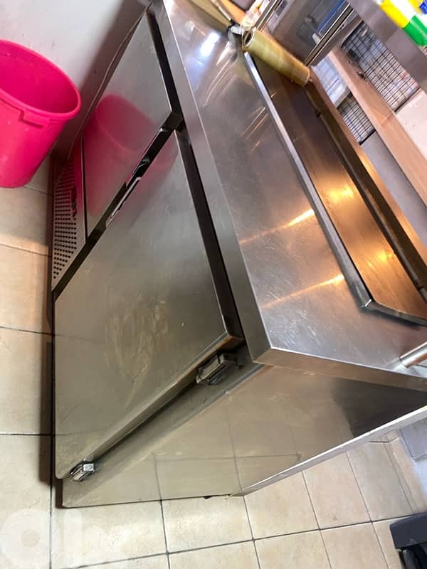 full on small business restaurant 8