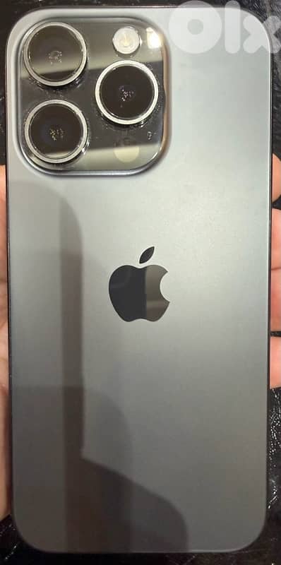 SUPER CLEAN iPhone 15 Pro 512GB (battery 100%) 1