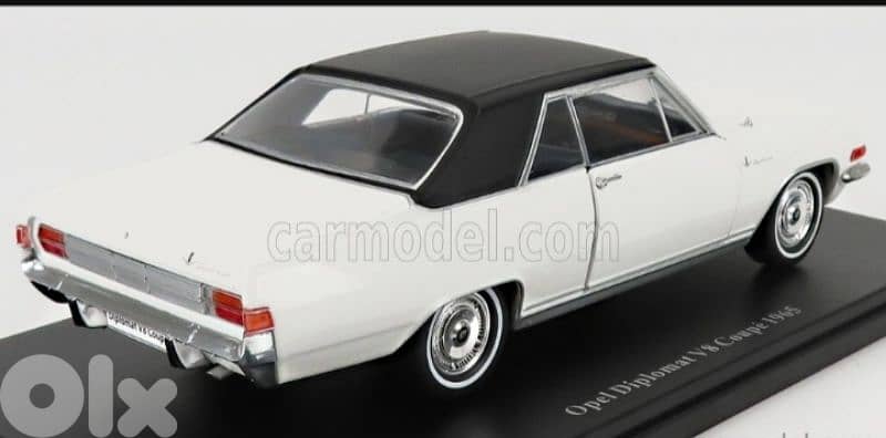 Opel Diplomat V8 Coupe 1965 Diecast car model 1;24 2