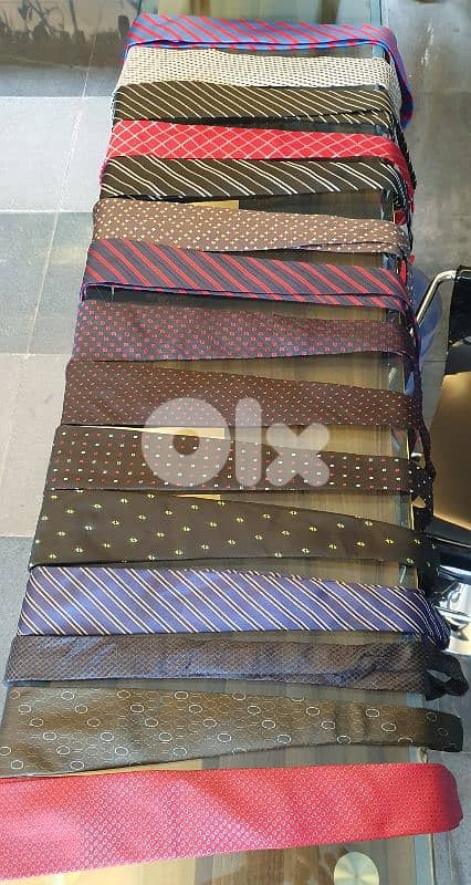 Gravette mix 15  pcs  used all brands  8$ beyrout ashrafiye 03723895 0