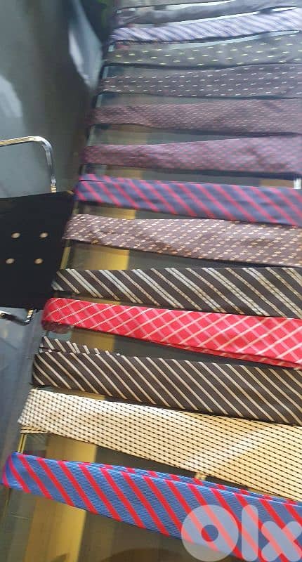 Gravette mix 15  pcs  used all brands  8$ beyrout ashrafiye 03723895 1