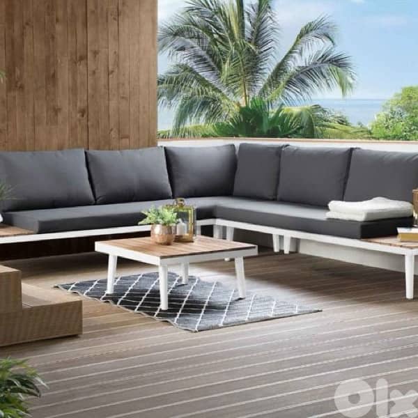 outdoor corner set 0