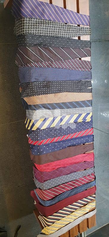 Gravette mix 24  pcs  used all brands  12$ beyrout ashrafiye  03723895 0