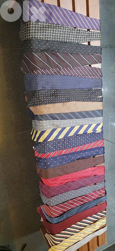 Gravette mix 24  pcs  used all brands  12$ beyrout ashrafiye  03723895 2