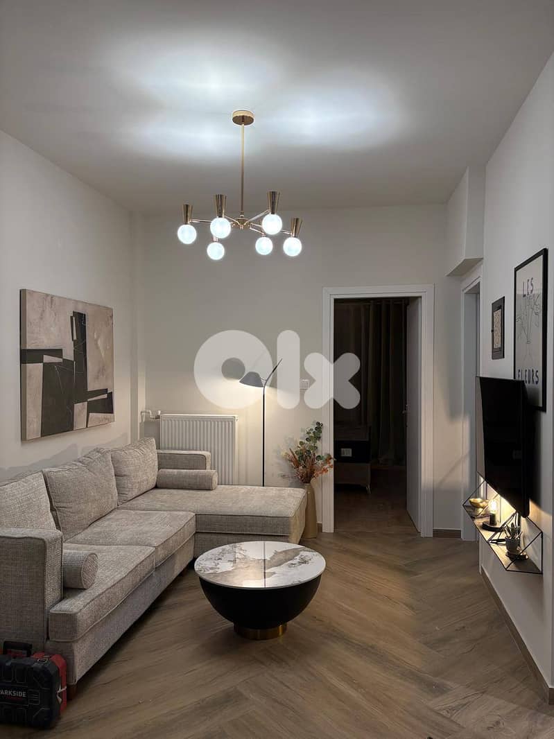 Athens Center/ Elegant Apartment for Sale – أثينا/ شقة أنيقة للبيع 0