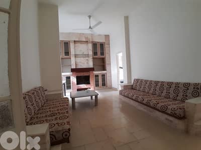 Ain El Remmaneh/Great Deal Apartment for sale - عين الرمانة/ شقة للبيع