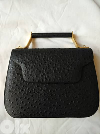 Old leather handbag (handmade) - Not Negotiable