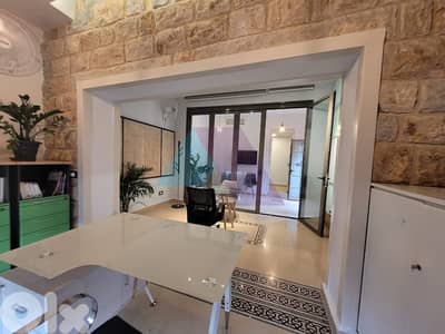 40 m2 Prime office/clinic for rent in Ant Eliasمكتب للإيجار في أنطلياس