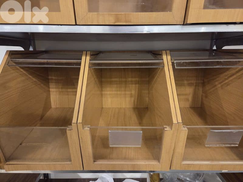 ستاند عرض لمحمصة او مطحنة 6