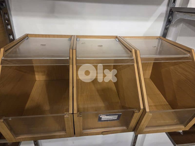 ستاند عرض لمحمصة او مطحنة 8