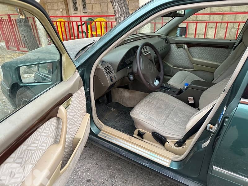 Mercedes-Benz C-Class 1994 0