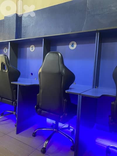 Computer PC tables and chairs كراسي كمبيوتر وطاولات