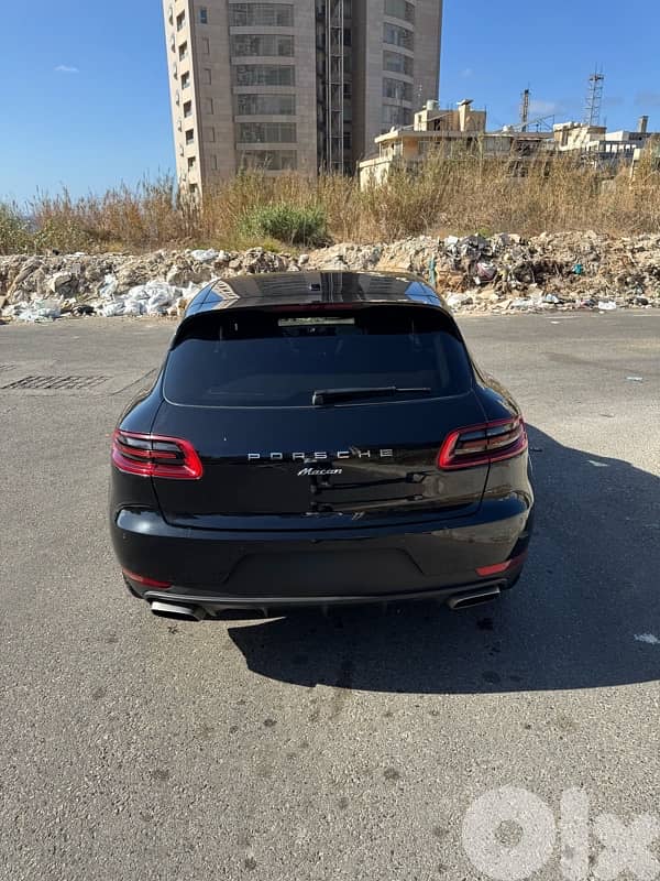 Porsche Macan 2017 0