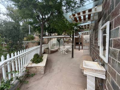 Private Townhouse for Rent in Oyoun تاون هاوس خاص للإيجار في العيون