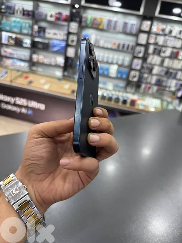 IPHONE 15PRO 256GB USED 1