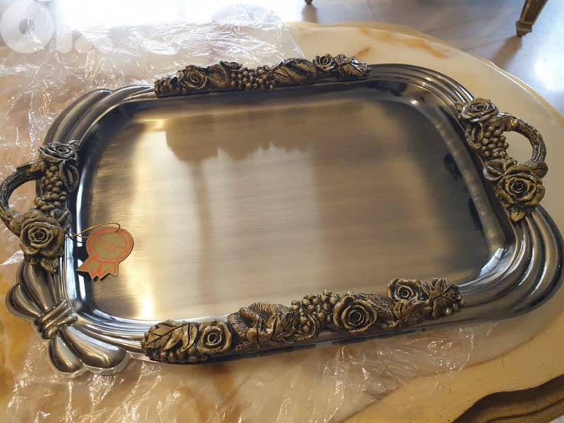 صواني جديدة وكاسات ضيافة 1