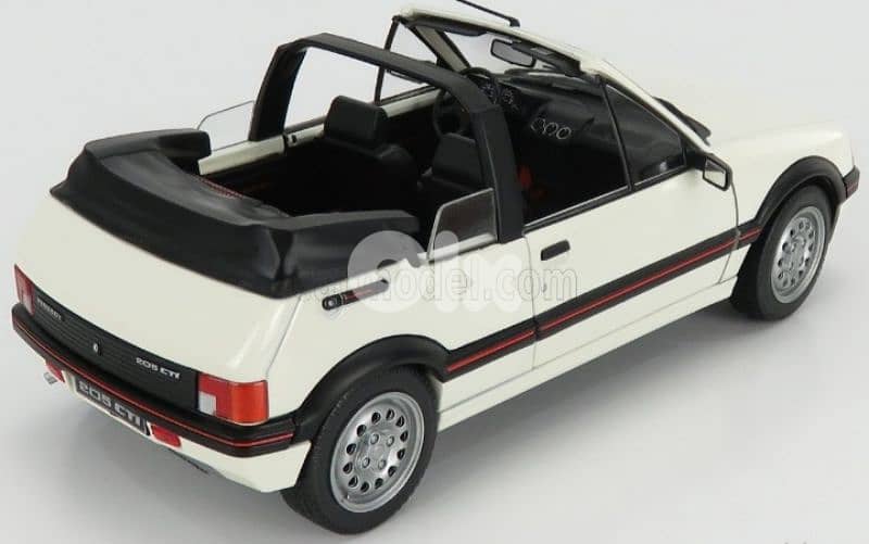 Peugeot 205 GTI 1.6 (1989) diecast car model 1;18 4