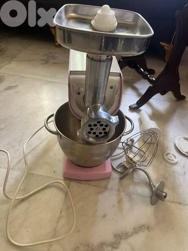 cake mixer and meat grinder 0