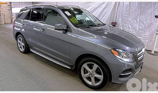 Mercedes-Benz GLE 350  4Matic Clean Carfax