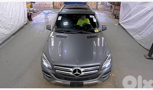 Mercedes-Benz GLE 350  4Matic Clean Carfax