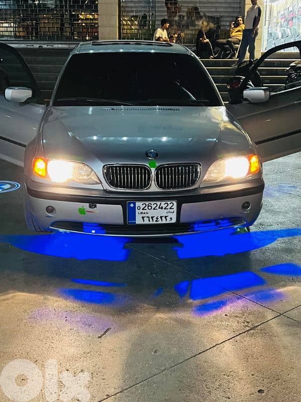 بي ام دبليو الفئة 1 2001 0